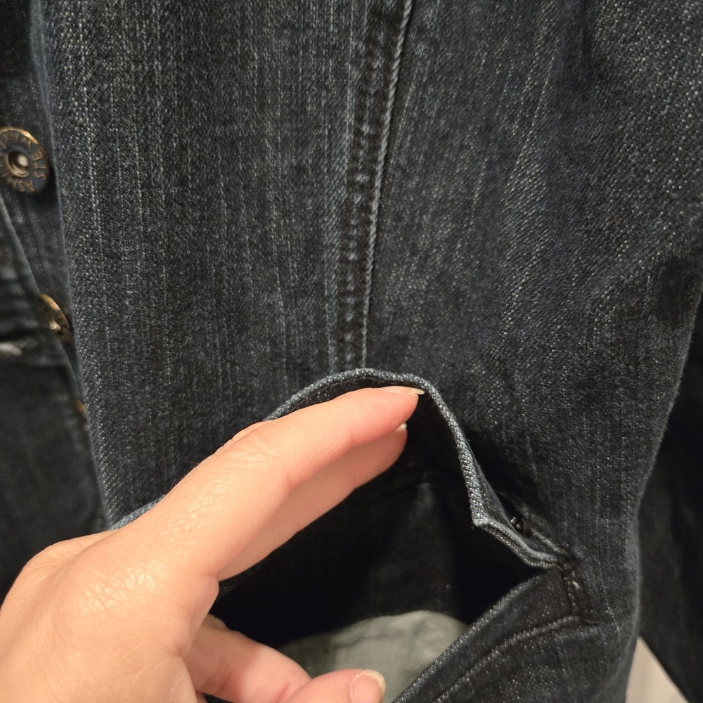 Women's Denim Jacket - Picture 4 of 6